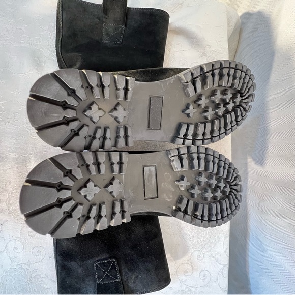 Black Suede Heeled Boots - Picture 10 of 11